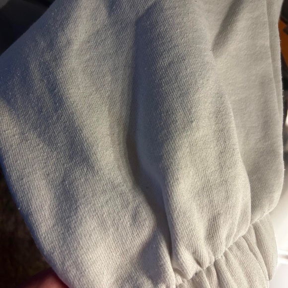 white brandy melville sweat pants - Picture 4 of 5